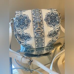 Vintage Talbots Paisley Excellent Condition Crossbody